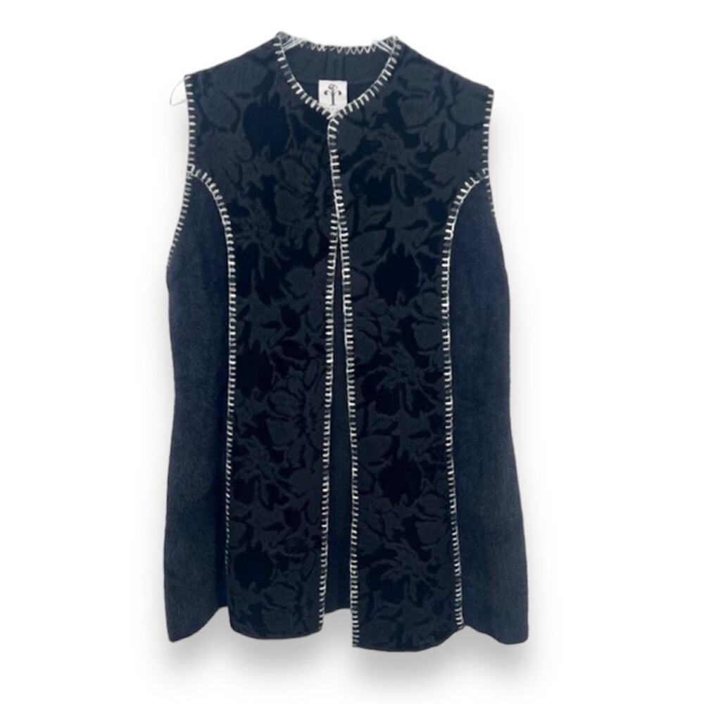 Rain+Rose black wool blend floral burnout velvet faux fur open front vest large